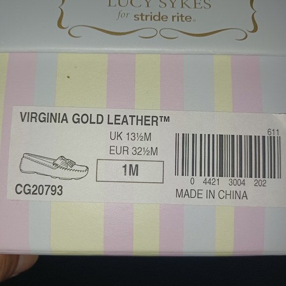 Stride Rite, 1M, Gold Slip on shoes, hard to find - Picture 7 of 7